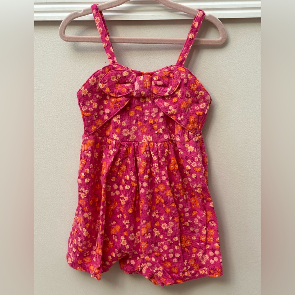 NEVER WORN Carters Tropical Romper